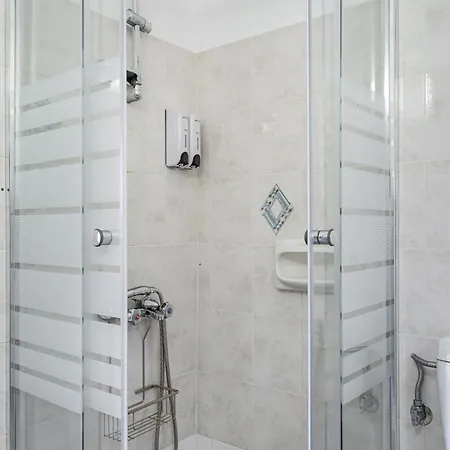 Veroni's 4 Vathy (Ithaca)